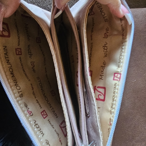 Wallet - Picture 2 of 2